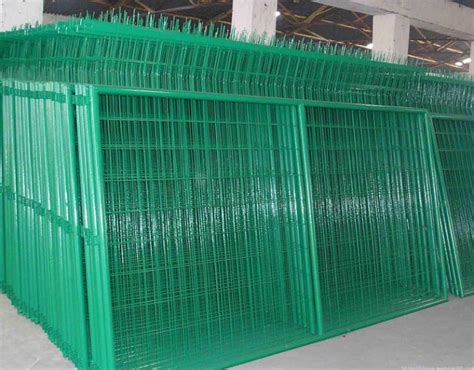 Mesh Fencing Panels - Fence Panel SuppliersFence Panel Suppliers