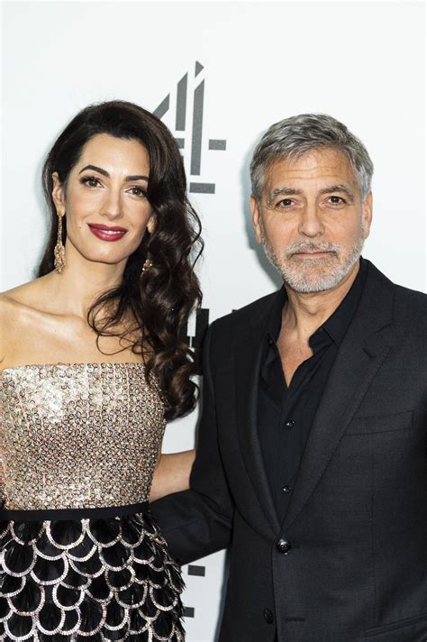 Galerija slika Skandal u obitelji Sestra Amal Clooney završila je u