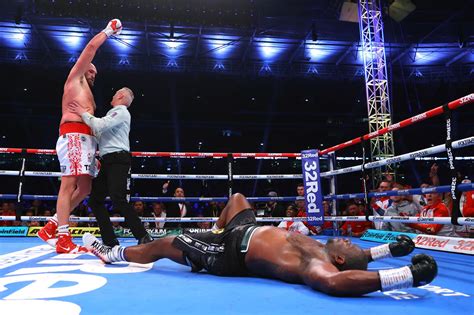 Tyson Fury Knockout Dillian Whyte Claims Use Of Illegal Move