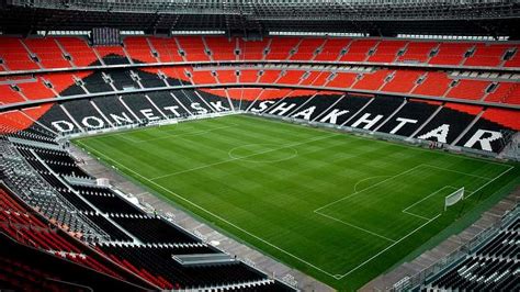 30 most famous football stadiums