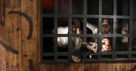 London Harry Potter Tour Clink Prison And River Cruise Getyourguide