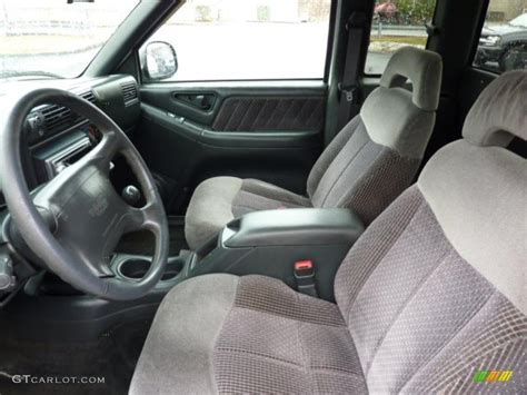 1997 GMC Sonoma SLS Sport Extended Cab 4x4 interior Photo #45680670 ...