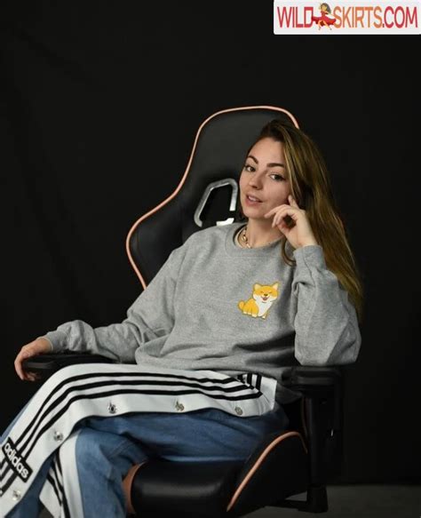 Roxane ASMR Roxane Asmr Nude Instagram Leaked Photo 1