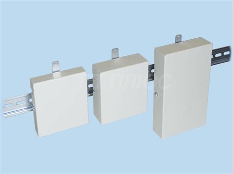 Оптический кросс W502-DIN на DIN-рейку