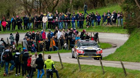 Tragedia En El Rally Villa De Tineo Un Piloto Y Su Copiloto Fallecen