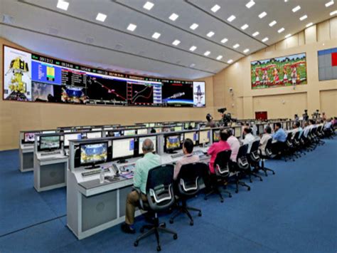 giant display walls   rocket launches