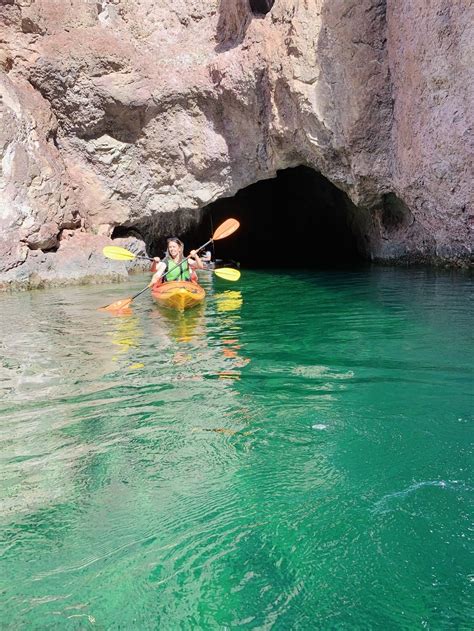 Emerald Cave Kayak Tour With Transportation From Las Vegas