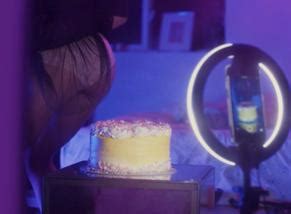 ANNIE HAMILTON Nude AZNude