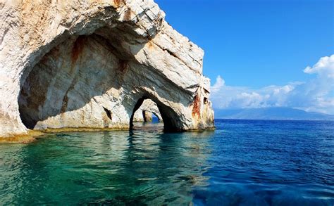 Blue Caves, Zakynthos a - Just Go Greece