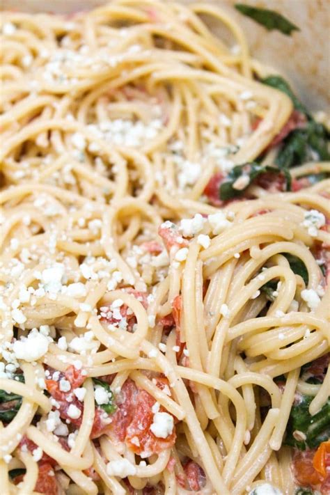 Pasta With Tomato Blue Cheese Sauce Ready In 30 Minutes