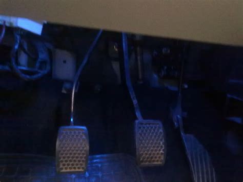 подсветка в ноги — Chery QQ, 1,4 л, 2008 года | электроника | DRIVE2