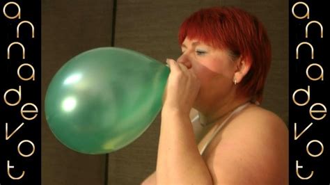 Annadevot Lots Of Green Balloons German Amateur Annadevot Clips4sale