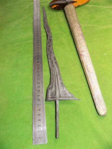 Jual Keris Pandawa Pamor Segoro Muncar Era Kerajaan Kacirebonana Tua Di