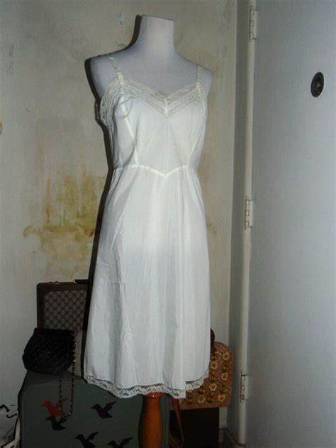 Barbizon 1950s Vintage Ivory Lingerie Nightgown Slip … Gem