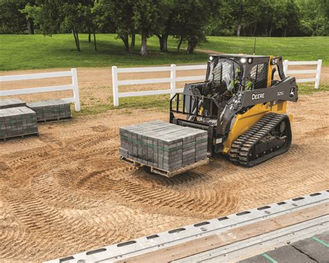 John Deere Compact Track Loaders | James River Equipment