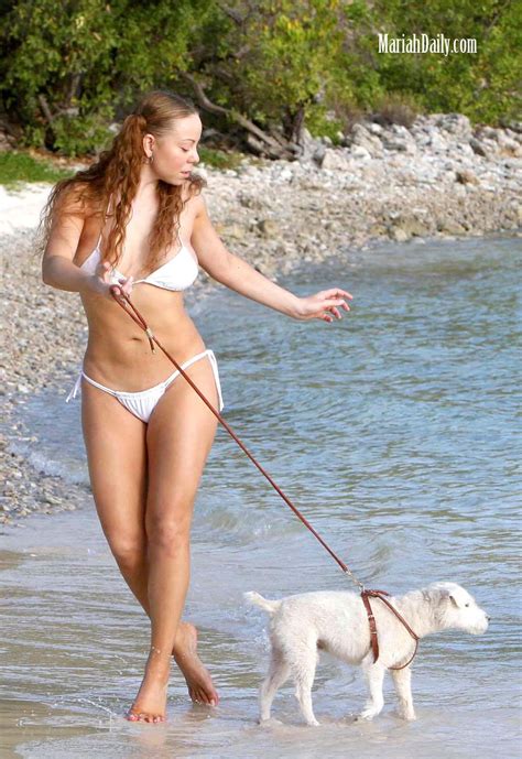 Celebrities In Hot Bikini Mariah Carey Singer Record Producer In Bikini