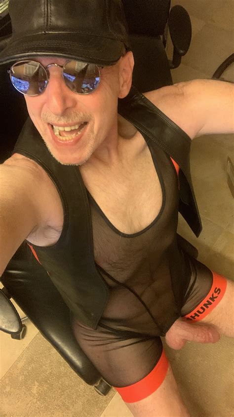 Le Patron Le Patron Ose Se Montrer Nu Nude Pics XHamster