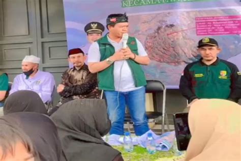 Bupati Bedas Penuhi Kebutuhan Air Bersih Warga Republika Online