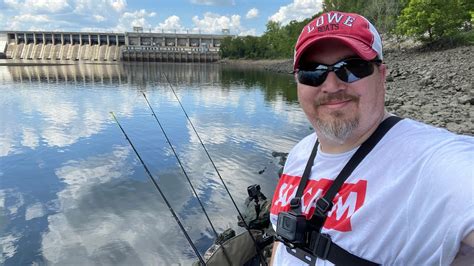 Fishing For Blue Catfish Below Bagnell Dam YouTube