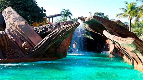 Atrações Do Parque Aquático Hot Beach Parques Resorts