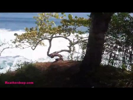 Thai Deepthroat Hotntubes Porn