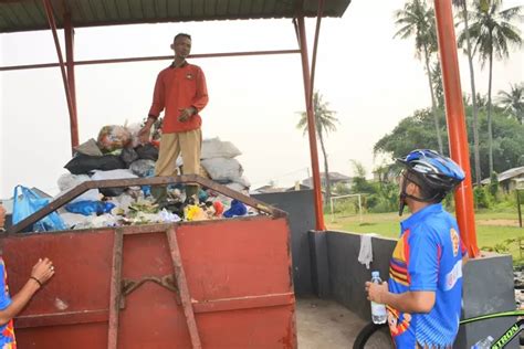 Aduh Padang Darurat Sampah TPA Hampir Penuh Warga Hasilkan 600 Ton