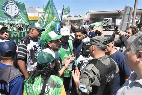 En defensa de la Fábrica Militar todo un ícono en la ciudad El