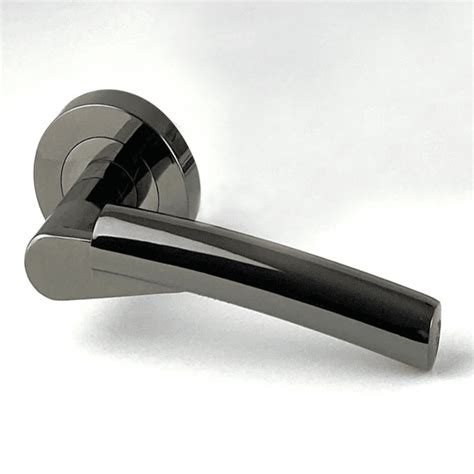 Intelligent Hardware Ruby Round Rose Black Nickel Plate Lever Door