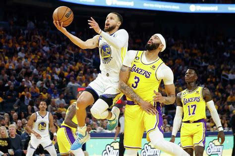 Golden State Vs Lakers Warriors Keep Season Alive With Easy Win