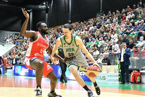 Pro B L Ada Blois S Incline De Justesse Face Saint Chamond