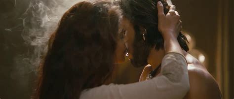 Deepika Padukone Hot Kiss Deepika Padukone Hot Hot Kiss Deepika Padukone