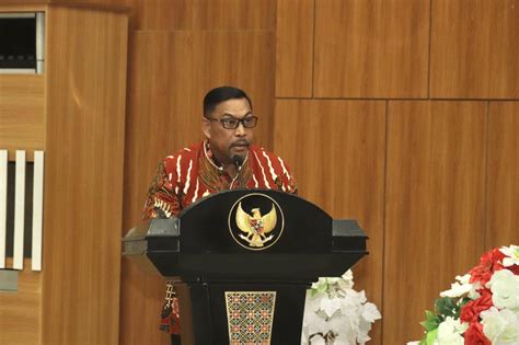 Serahkan Dipa Dan Alokasi Tkdd Ta Provinsi Maluku Gubernur