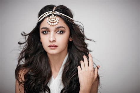 This Chic Look of Alia on the Cover of Verve is Amazing! | LifeCrust