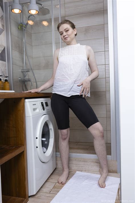 Enjoy Watching Hot Milf Sex Photos With Hairy Pussy Shower Masturbation Scenes