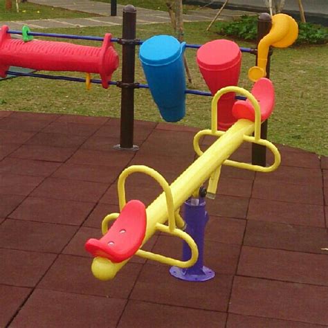 Single Seesaw Ellotoys