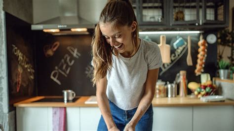 Actividades que debes hacer en casa según tu signo zodiacal esta