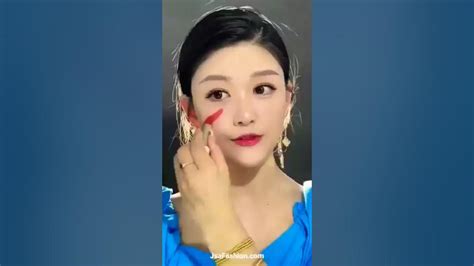 Viral Korean Makeup Hack Ll Trying Lipstick Hack 💄 ️ Viral Makeup