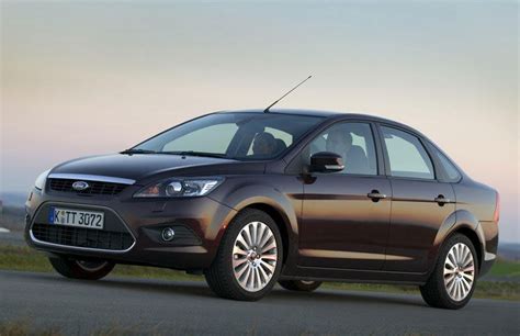 Ford Focus Sedans 2008 - 2010 atsauksmes, tehniskie dati, cenas