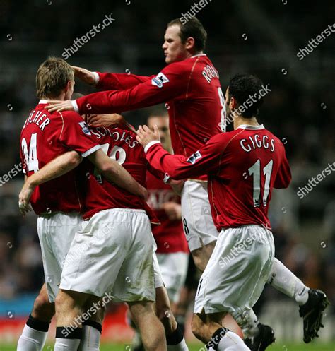 Paul Scholes Manchester United Celebrates After Editorial Stock Photo - Stock Image | Shutterstock