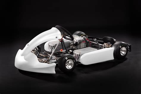 BRP BOOSTS ITS KART PORTFOLIO WITH NEW ENTRY-LEVEL ROTAX E-POWERTRAIN | Kart News