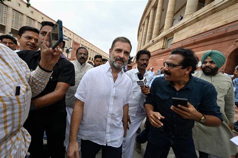 Indias Opposition Leader Rahul Gandhi Calls For Army Deployment To End