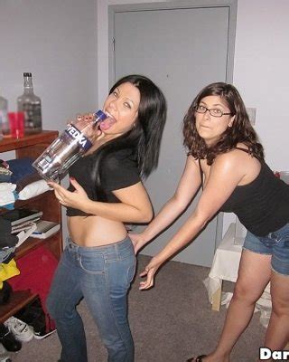 Dorm Porn Pics Xxx Photos Sex Images Pictoa