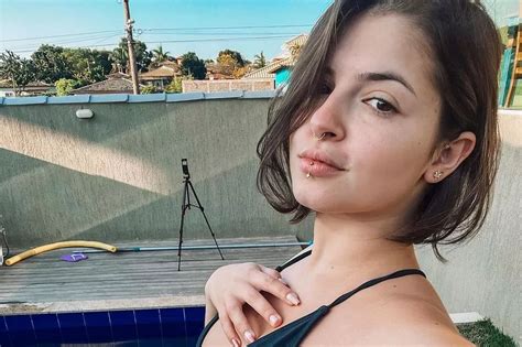 Virgin OnlyFans Model Flaunts Intimate Ink And Sideboob In Skimpy Bikini Trend Daily Star