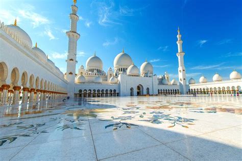 Abu Dhabi Stadstour Van Een Hele Dag En Toegang Tot Ferrari World