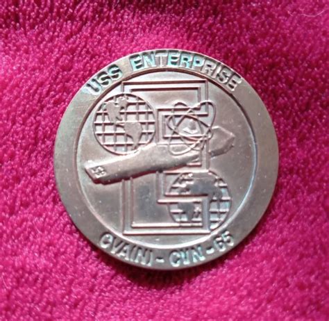 MÉDAILLE USS ENTERPRISE Officielle De Son Baptême World Largest Ship