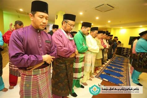 Ulang Tahun Yapeim Ke Dimulakan Dengan Majlis Solat Hajat Dan Bacaan