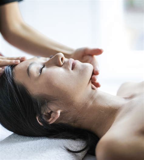 Discover The Hidden Benefits At Brandon Essentials Massage Full