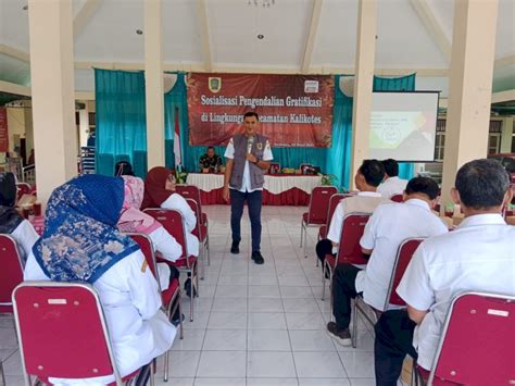 Sosialisasi Pengendalian Gratifikasi Di Lingkungan Kecamatan Kalikotes