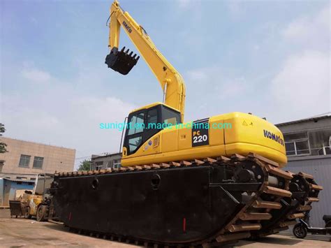 Super Good Amphibious Excavator Komatsu PC220 Floating Excavator With