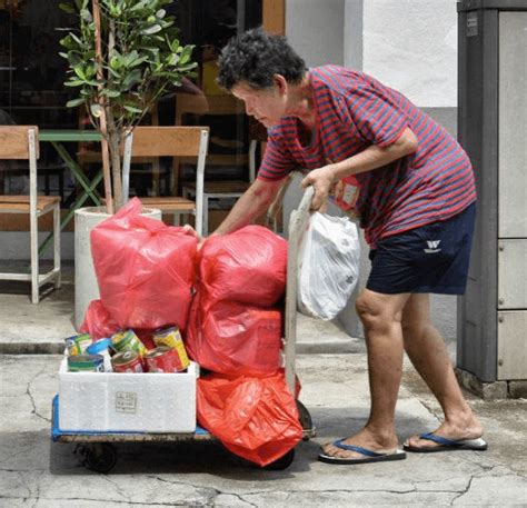 Karung Guni Recyclopedia Sg